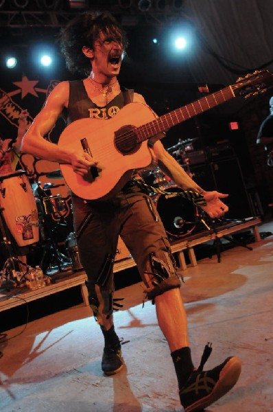 Gogol Bordello at Stubb's BarBQ, Austin, Texas April 14, 2011 - photo by Je