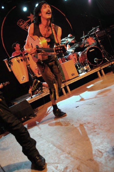 Gogol Bordello at Stubb's BarBQ, Austin, Texas April 14, 2011 - photo by Je