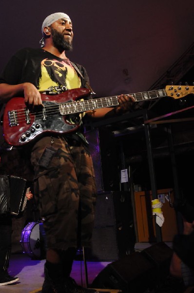 Gogol Bordello at Stubb's BarBQ, Austin, Texas April 14, 2011 - photo by Je