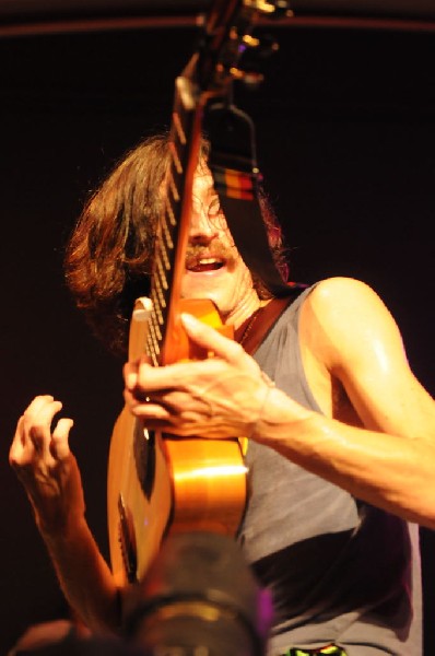 Gogol Bordello at Stubb's BarBQ, Austin, Texas April 14, 2011 - photo by Je