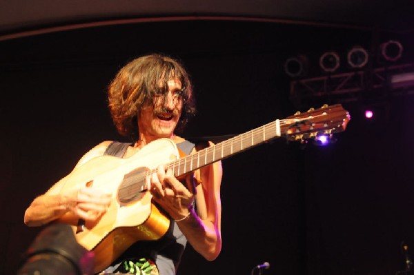 Gogol Bordello at Stubb's BarBQ, Austin, Texas April 14, 2011 - photo by Je