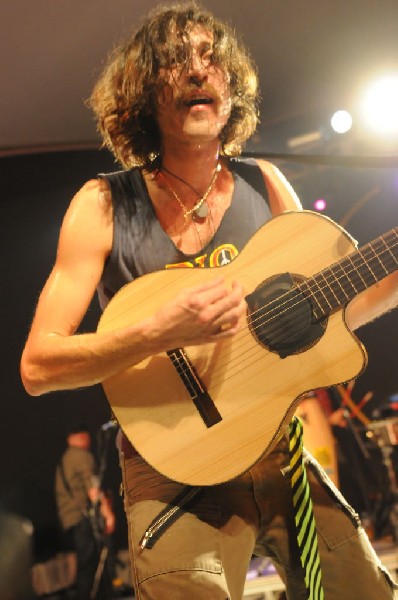 Gogol Bordello at Stubb's BarBQ, Austin, Texas April 14, 2011 - photo by Je