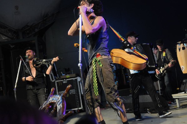 Gogol Bordello at Stubb's BarBQ, Austin, Texas April 14, 2011 - photo by Je