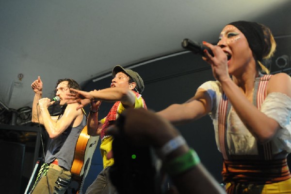 Gogol Bordello at Stubb's BarBQ, Austin, Texas April 14, 2011 - photo by Je