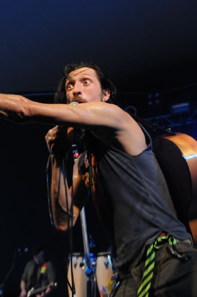 Gogol Bordello at Stubb's BarBQ, Austin, Texas April 14, 2011 - photo by Je