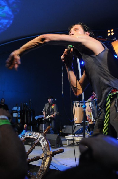 Gogol Bordello at Stubb's BarBQ, Austin, Texas April 14, 2011 - photo by Je