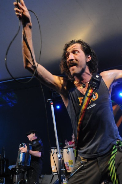 Gogol Bordello at Stubb's BarBQ, Austin, Texas April 14, 2011 - photo by Je