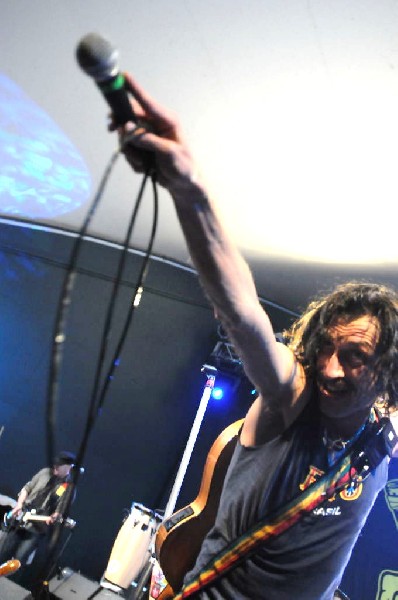 Gogol Bordello at Stubb's BarBQ, Austin, Texas April 14, 2011 - photo by Je