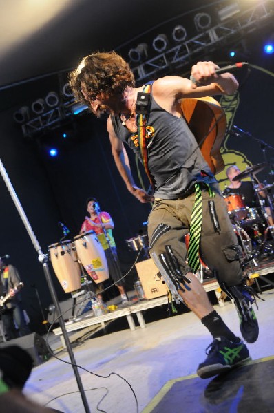 Gogol Bordello at Stubb's BarBQ, Austin, Texas April 14, 2011 - photo by Je