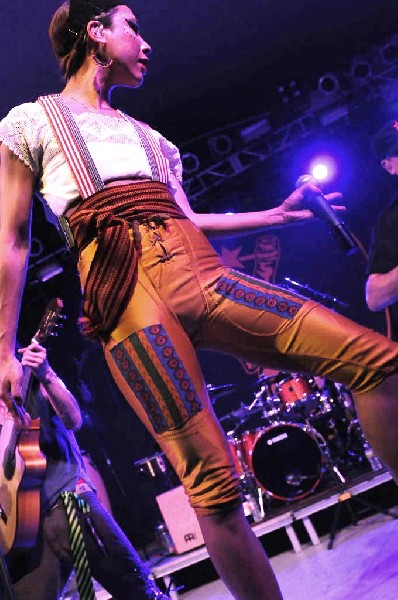 Gogol Bordello at Stubb's BarBQ, Austin, Texas April 14, 2011 - photo by Je