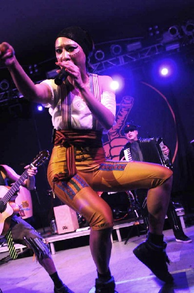 Gogol Bordello at Stubb's BarBQ, Austin, Texas April 14, 2011 - photo by Je