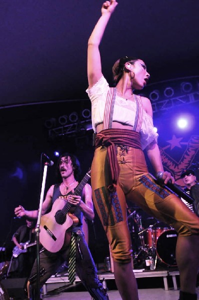 Gogol Bordello at Stubb's BarBQ, Austin, Texas April 14, 2011 - photo by Je