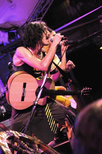 Gogol Bordello at Stubb's BarBQ, Austin, Texas April 14, 2011 - photo by Je