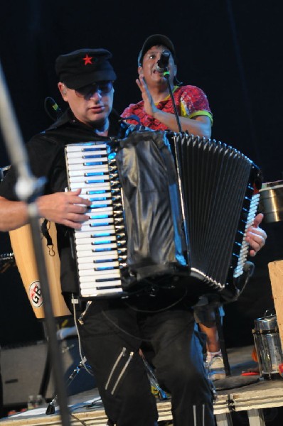 Gogol Bordello at Stubb's BarBQ, Austin, Texas April 14, 2011 - photo by Je
