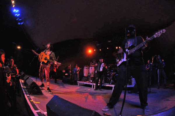 Gogol Bordello at Stubb's BarBQ, Austin, Texas - 11/01/09