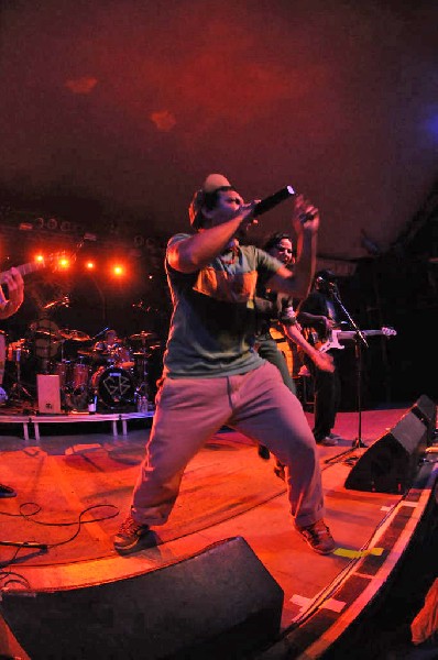 Gogol Bordello at Stubb's BarBQ, Austin, Texas - 11/01/09