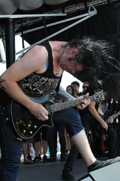 Greeley Estates on the Hurley Stage, Warped Tour, Verizon Wireless Amphithe