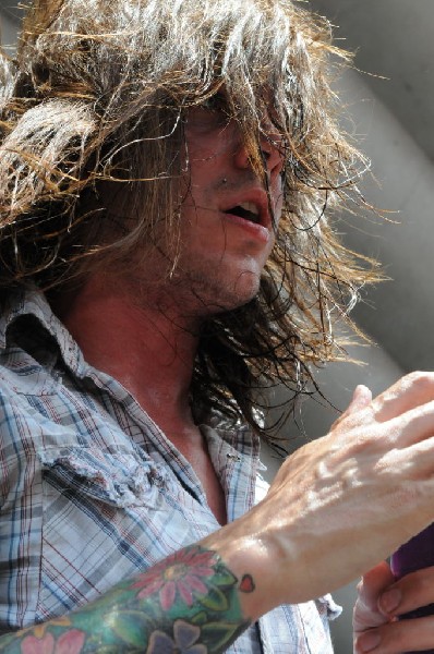 Greeley Estates on the Hurley Stage, Warped Tour, Verizon Wireless Amphithe