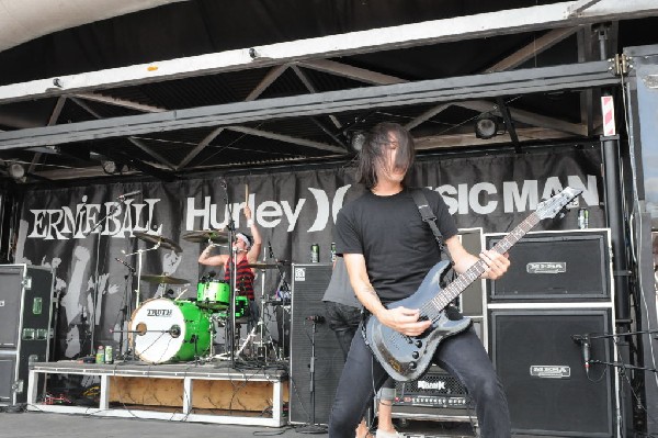 Greeley Estates on the Hurley Stage, Warped Tour, Verizon Wireless Amphithe