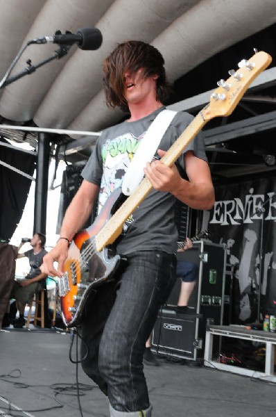 Greeley Estates on the Hurley Stage, Warped Tour, Verizon Wireless Amphithe