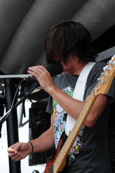 Greeley Estates on the Hurley Stage, Warped Tour, Verizon Wireless Amphithe