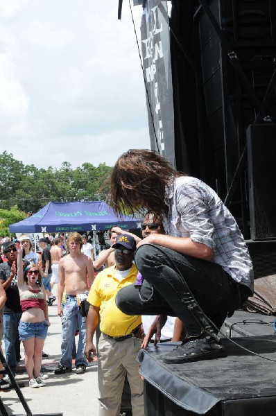 Greeley Estates on the Hurley Stage, Warped Tour, Verizon Wireless Amphithe