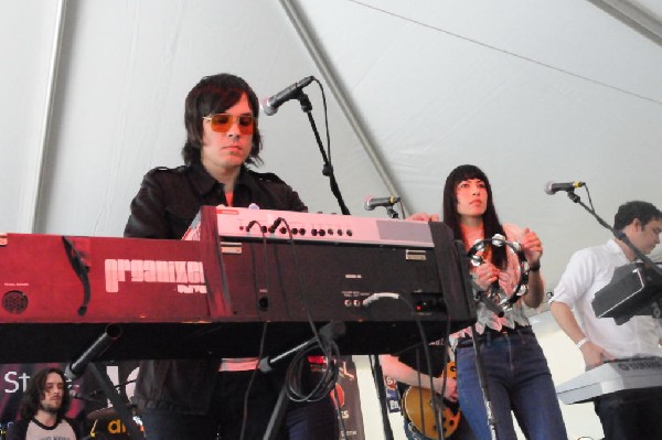 Phenomenal Handclap Band at IODA Party, Emo's Annex, SXSW 2009