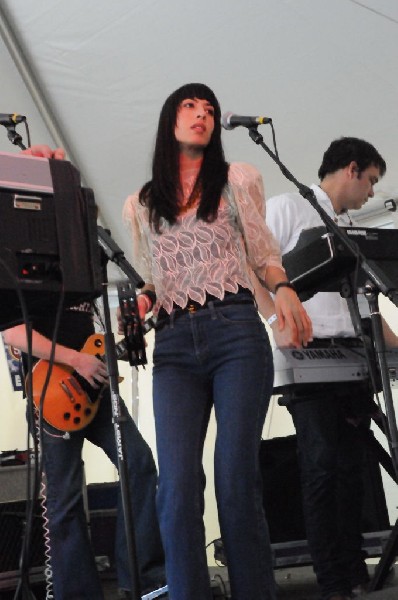 Phenomenal Handclap Band at IODA Party, Emo's Annex, SXSW 2009