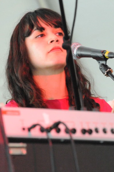 Phenomenal Handclap Band at IODA Party, Emo's Annex, SXSW 2009