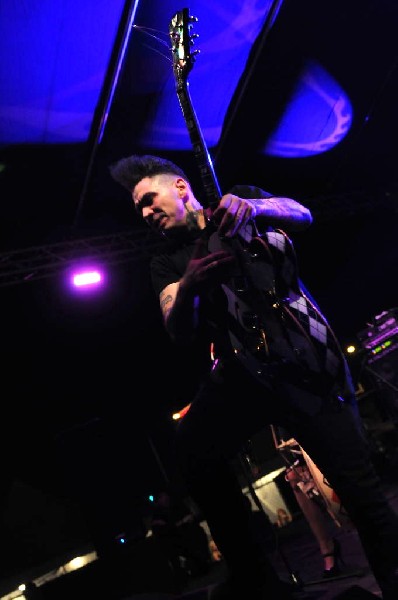 The Horrorpops at the Freak Show Festival, Austin, Texas 10/23/10 - photo b