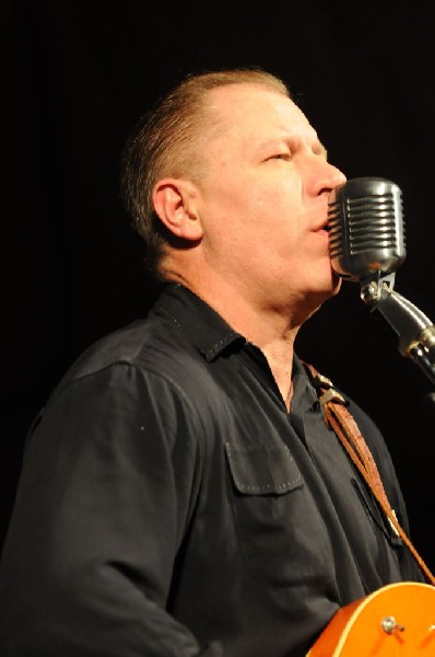 Reverend Horton Heat at Stubb's BarBQ, Austin, Texas 06/10/10 - photo by Je