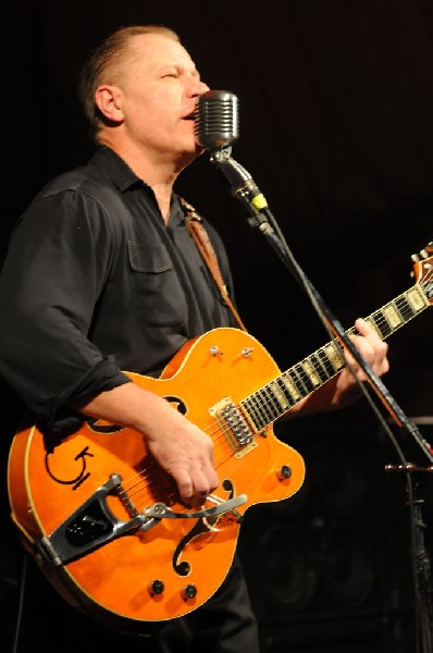 Reverend Horton Heat at Stubb's BarBQ, Austin, Texas 06/10/10 - photo by Je