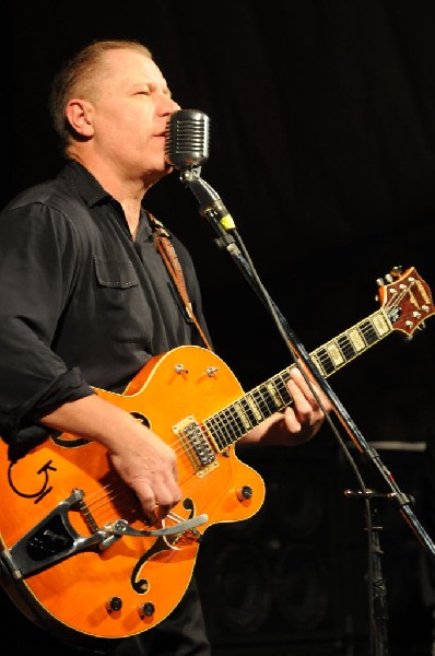 Reverend Horton Heat at Stubb's BarBQ, Austin, Texas 06/10/10 - photo by Je