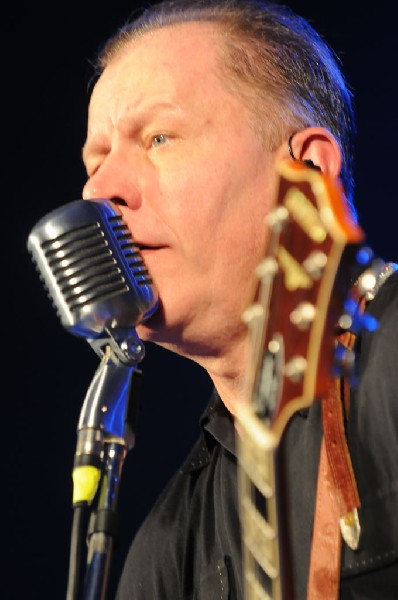 Reverend Horton Heat at Stubb's BarBQ, Austin, Texas 06/10/10 - photo by Je