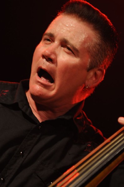 Reverend Horton Heat at Stubb's BarBQ, Austin, Texas 06/10/10 - photo by Je