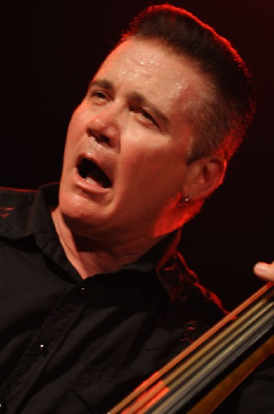 Reverend Horton Heat at Stubb's BarBQ, Austin, Texas 06/10/10 - photo by Je