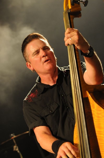 Reverend Horton Heat at Stubb's BarBQ, Austin, Texas 06/10/10 - photo by Je