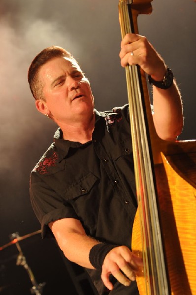 Reverend Horton Heat at Stubb's BarBQ, Austin, Texas 06/10/10 - photo by Je