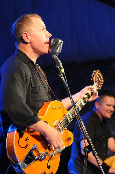 Reverend Horton Heat at Stubb's BarBQ, Austin, Texas 06/10/10 - photo by Je