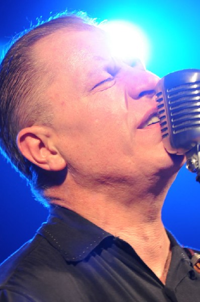 Reverend Horton Heat at Stubb's BarBQ, Austin, Texas 06/10/10 - photo by Je