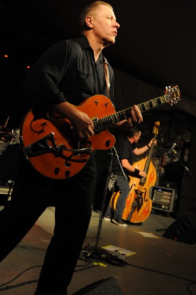 Reverend Horton Heat at Stubb's BarBQ, Austin, Texas 06/10/10 - photo by Je