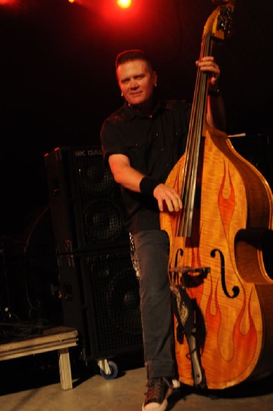 Reverend Horton Heat at Stubb's BarBQ, Austin, Texas 06/10/10 - photo by Je