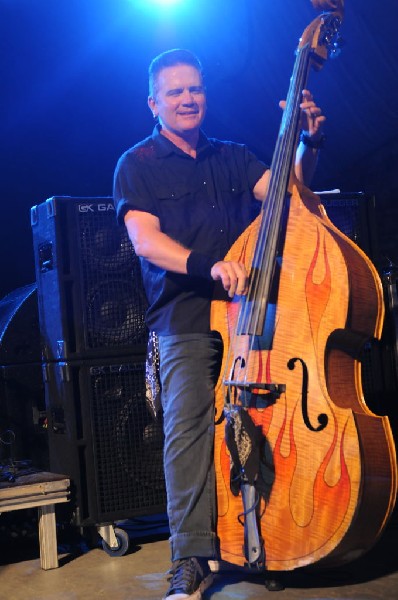 Reverend Horton Heat at Stubb's BarBQ, Austin, Texas 06/10/10 - photo by Je