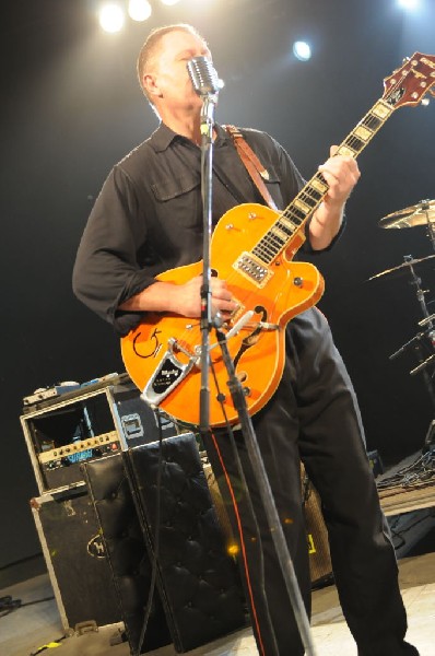 Reverend Horton Heat at Stubb's BarBQ, Austin, Texas 06/10/10 - photo by Je