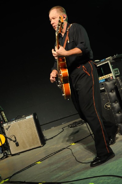 Reverend Horton Heat at Stubb's BarBQ, Austin, Texas 06/10/10 - photo by Je