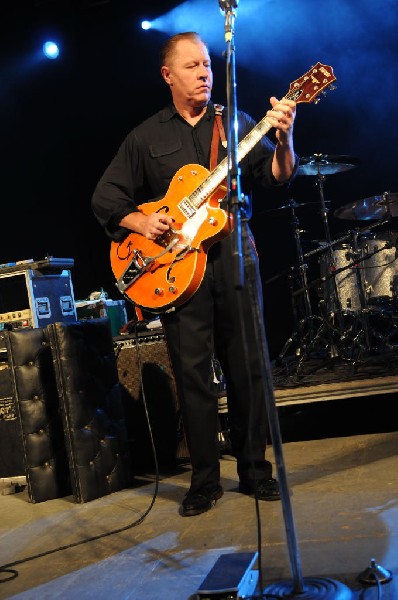 Reverend Horton Heat at Stubb's BarBQ, Austin, Texas 06/10/10 - photo by Je
