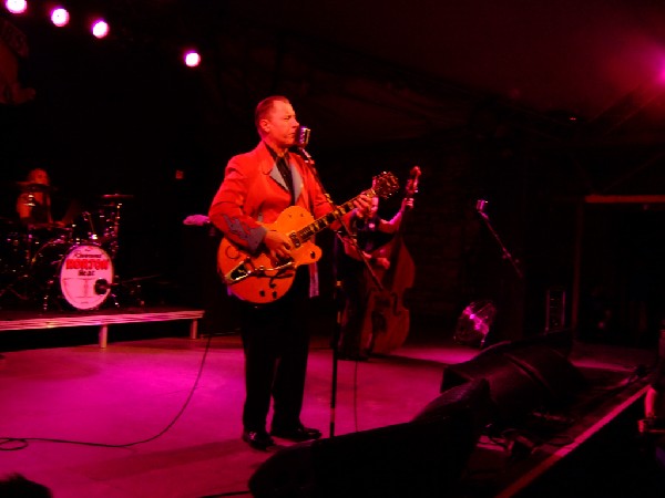 The Reverend Horton Heat at Stubbs BarBQ, Austin, Tx