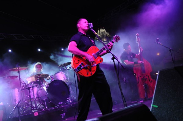 Reverend Horton Heat at the Freak Show Festival, Austin, Texas 10/23/10 - p