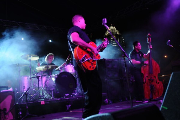 Reverend Horton Heat at the Freak Show Festival, Austin, Texas 10/23/10 - p