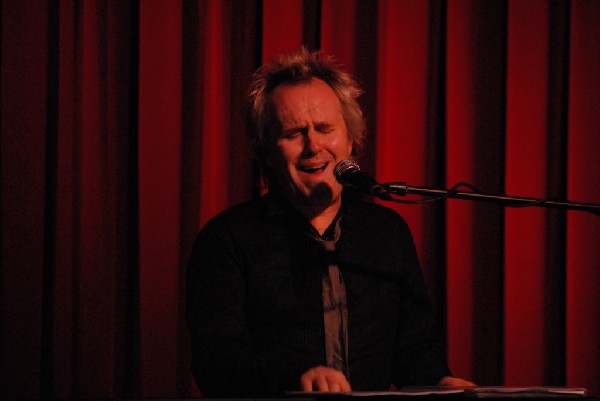 Howard Jones and Robin "The Itch" Boult at the Cactus Cafe, Austi